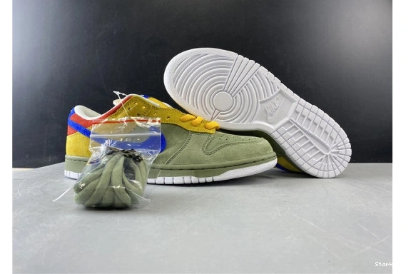 N 313170-341 Stuff Puff Nike SB Dunk Low 1219